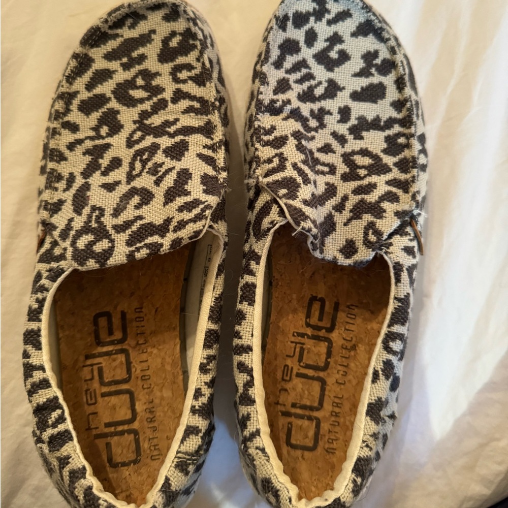Women's Hey Dude casual shoe size 8